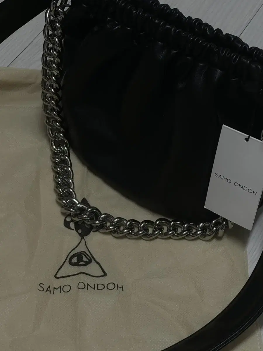 세이모온도 egg bag black S 20도 에그백